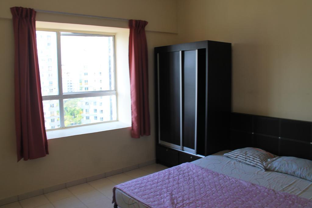 Fullhouse Marina View Villas Apartment Port Dickson Esterno foto